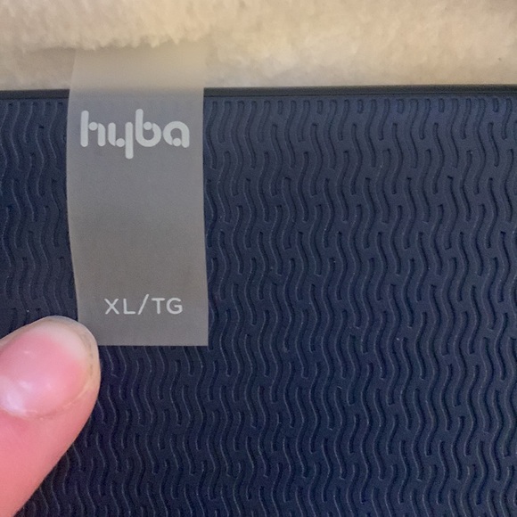 White Side Quarter Zip Fleece Pullover - Picture 3 of 4